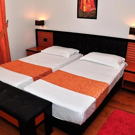 Hotel Briker